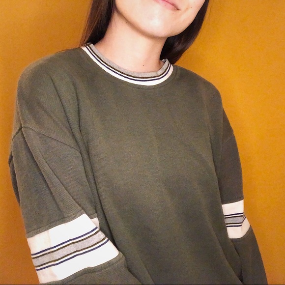 🌟SOLD🌟Green striped utility sweater | Size XL - Picture 4 of 5